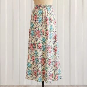 Rollas Linen Pull-On Vintage Inspired Rosette Cottagecore Grannycore Midi Skirt